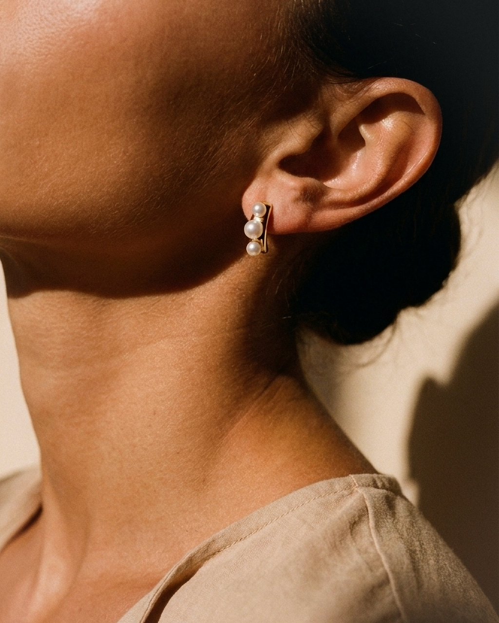 Pearl Trio Curve Studs